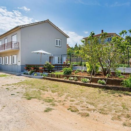 Appartment Rezika Šilo Exterior foto
